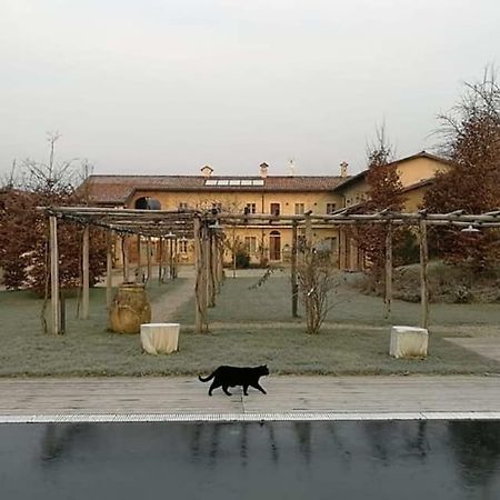 A Mira 'D Novel Guest House Новело Екстериор снимка